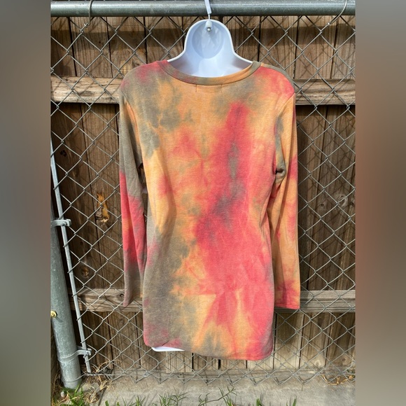 Long Sleeve Tie Dye V-Neck Pullover sz S NWT - Picture 2 of 2